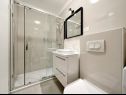 Апартаменты Mendula - private garage: A1(2+2), A2(2+2) Сплит - Ривьера Сплит  - Апартамент - A2(2+2): ванная комната с туалетом