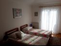 Апартаменты Vesna - 40 m from pebble beach: A1(4+1), A2(4), A3(4+1) Сегет Враница - Ривьера Трогир  - Апартамент - A1(4+1): спальная комната
