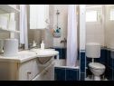 Апартаменты Stipe - 25m from the sea: A1(4+1) Севид - Ривьера Трогир  - Апартамент - A1(4+1): ванная комната с туалетом