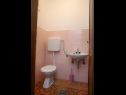 Апартаменты Marin - comfortable apartment near sea: A1(5+2) Винишче - Ривьера Трогир  - Апартамент - A1(5+2): туалет