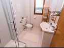 Апартаменты MiMa - 150 m from the beach: A1(2+2), A3(5), A2(2+2) Сушица - Остров Углян  - Апартамент - A3(5): ванная комната с туалетом