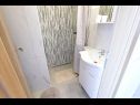 Апартаменты Kani A5 istok(2+2), A6 zapad(2+2) Нин - Задар Ривьера  - Апартамент - A5 istok(2+2): ванная комната с туалетом