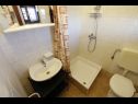 Апартаменты Oasis A1(4+2), A2(2+2), A3(2+2) Нин - Задар Ривьера  - Апартамент - A3(2+2): ванная комната с туалетом