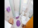 Апартаменты Ljubo - modern andy cosy A1(2+2), A2(4+2), A3(4+2) Врси - Задар Ривьера  - Апартамент - A2(4+2): ванная комната с туалетом