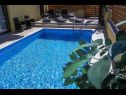 Апартаменты Suza - relaxing & beautiful: A1(2+2), A2(4+2) Задар - Задар Ривьера  - бассейн