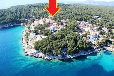 Апартаменты Deni - 70m from beach: A1(4+1) Залив Осибова (Милна) - Остров Брач  - Хорватия