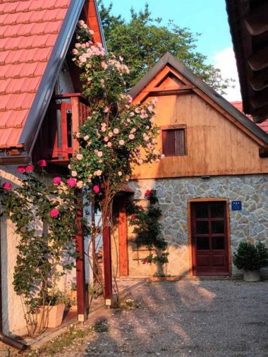 Апартаменты Mimi - countryside cottage: A1(2) Пласки - Континентальная Хорватия