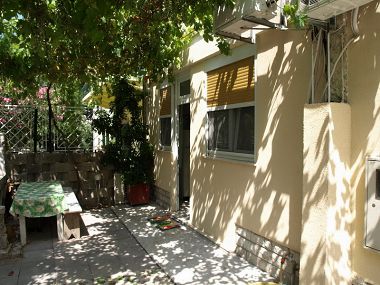 Апартаменты Edvard - garden terrace : SA1- zeleni (2), SA2- plavi (2) Сплит - Ривьера Сплит 