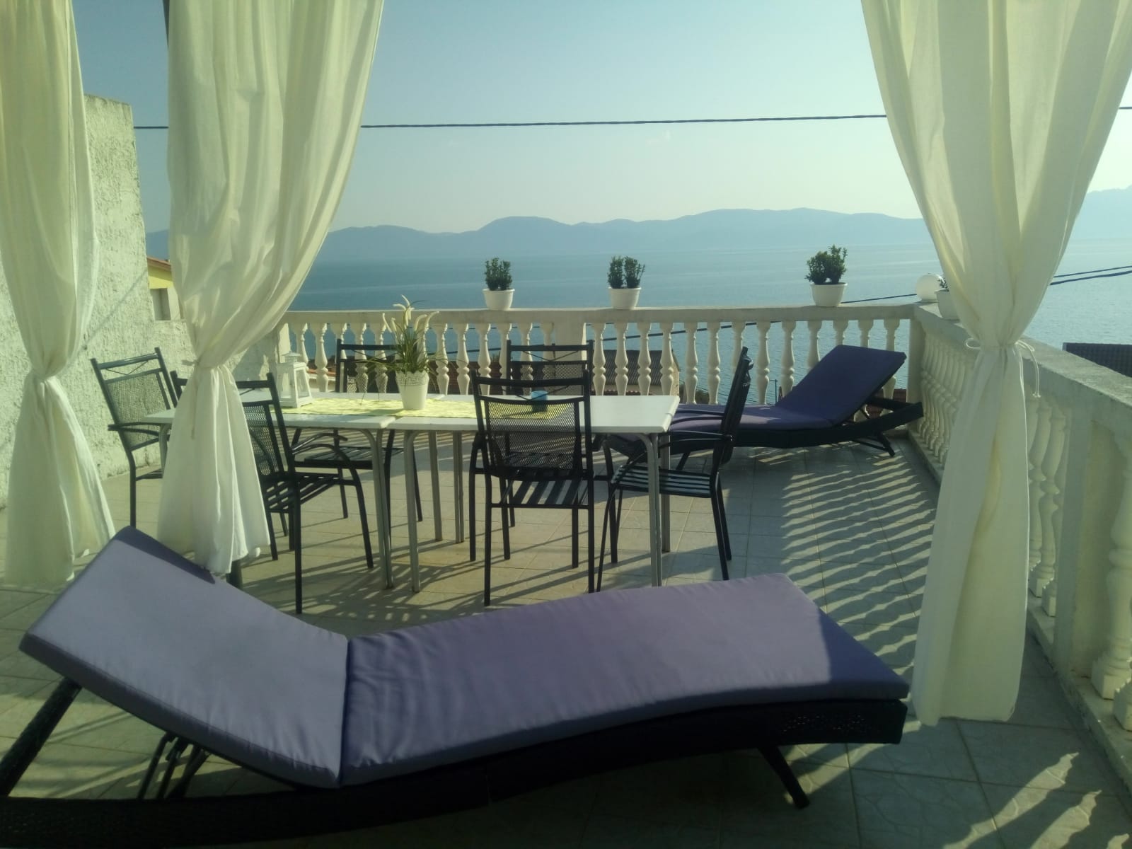 Апартаменты Jure - terrace with amazing sea view: A1 Leona (6+2), A2 Ivano (6+2) Брист - Ривьера Макарска 