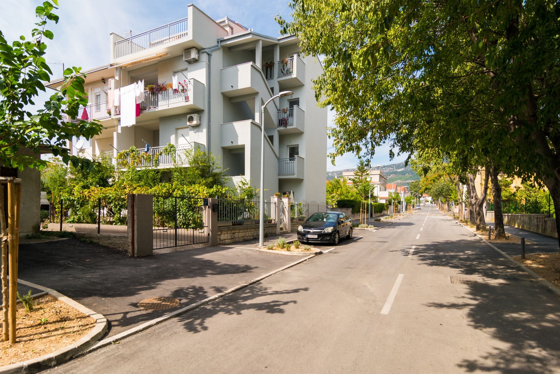 Апартаменты Jurica - 100 m from sea: A1(4+2), SA2(2), A3(2+2) Каштель Нови - Ривьера Сплит 